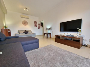 Apartamento Royal Garden T2 by YHA